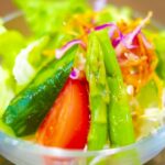 食べる順番を変えるだけ！血糖値を上げない食事法