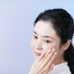 目元のシワ、クリーム塗っても消えない理由