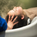 顔が下がるのは重力のせいじゃない、頭皮です